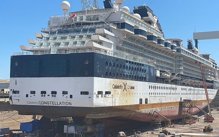 Celebrity Constellation - Trabajos de mantenimiento en los Astilleros Navantia